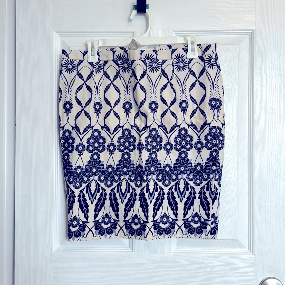 Blue & white pencil skirt